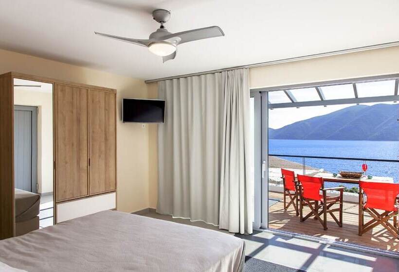 Deluxe Suite Sea View, Sappho Boutique Suites