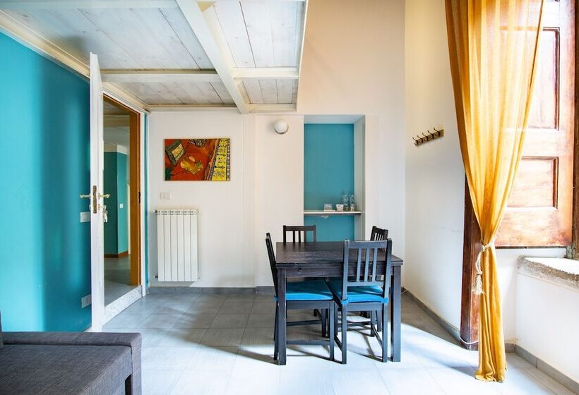 اتاق استاندارد چهار تخته, Napoli Napoli Rooms