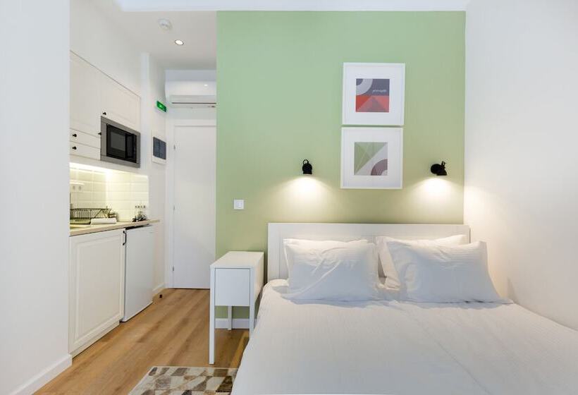 استودیوی استاندارد با تخت دوبل, Dinostratus House