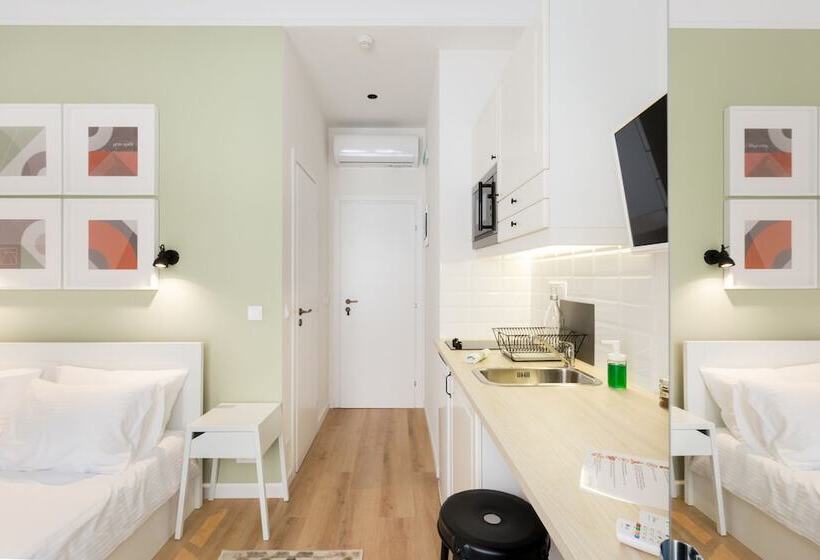 استودیوی استاندارد با تخت دوبل, Dinostratus House