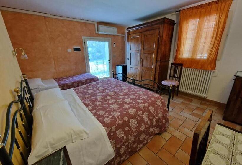 اتاق استاندارد, Agriturismo E Cantina La Sabbiona
