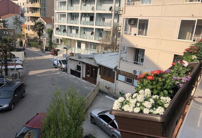 آپارتمان راحتی 1 خوابه, Villa Merci Budva