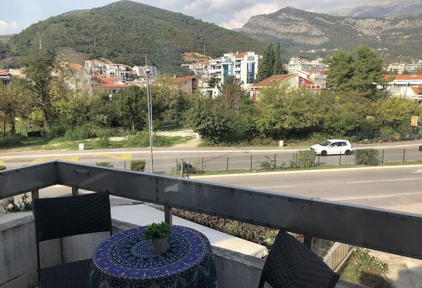 آپارتمان راحتی 1 خوابه, Villa Merci Budva