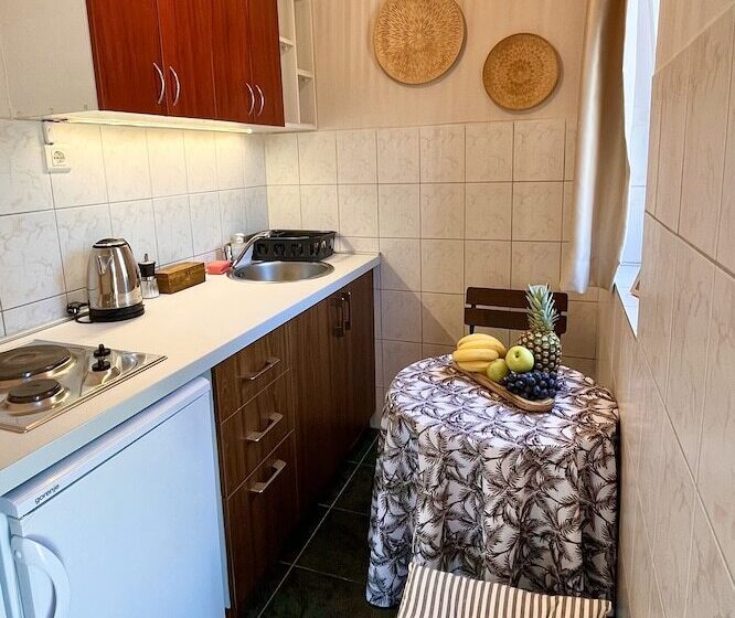آپارتمان راحتی 1 خوابه, Villa Merci Budva