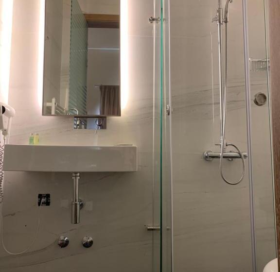 اتاق استاندارد با تخت بزرگ, El Boutique