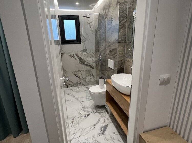 اتاق لوکس, Ilio Boutique