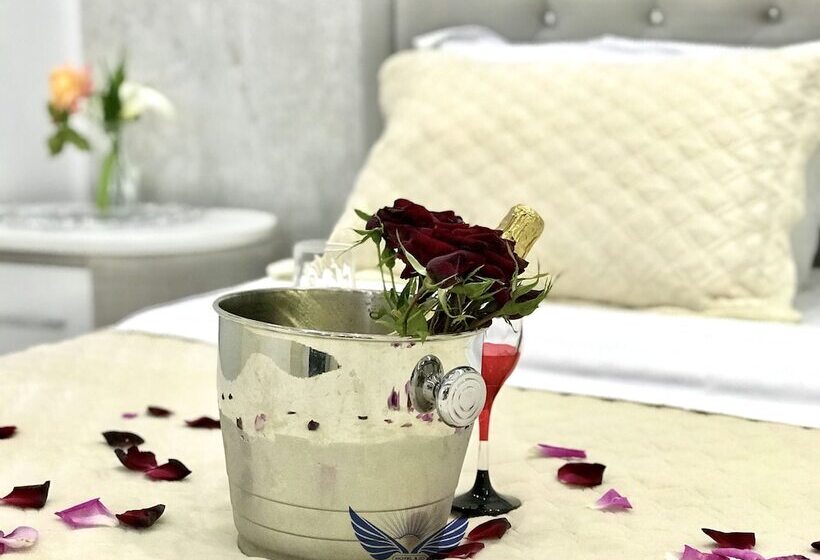 اتاق لوکس, Ilio Boutique