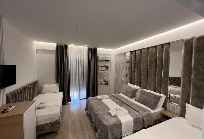 اتاق لوکس خانوادگی, Ilio Boutique