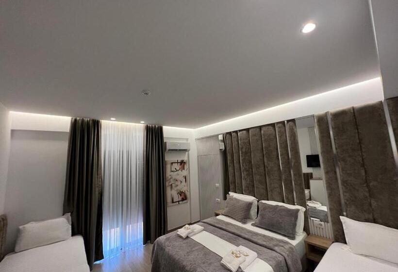 اتاق لوکس خانوادگی, Ilio Boutique