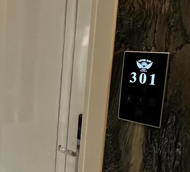 اتاق سوپریور با وان آب گرم, Ilio Boutique