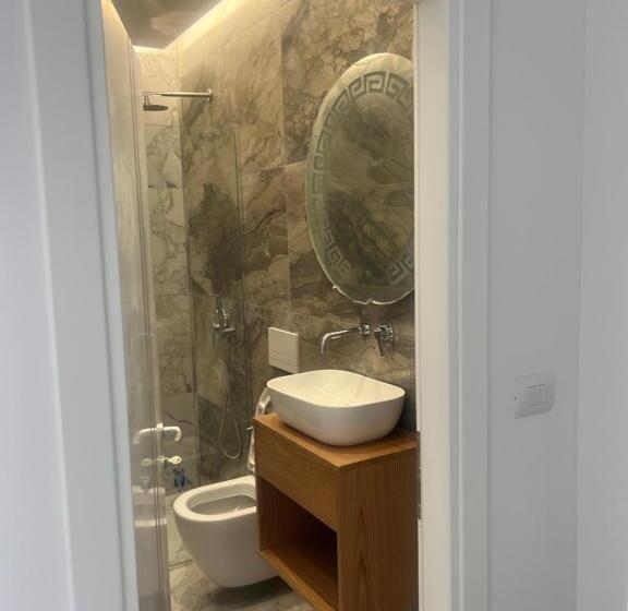اتاق لوکس, Ilio Boutique