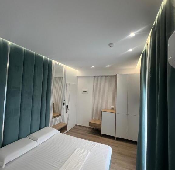 اتاق لوکس, Ilio Boutique