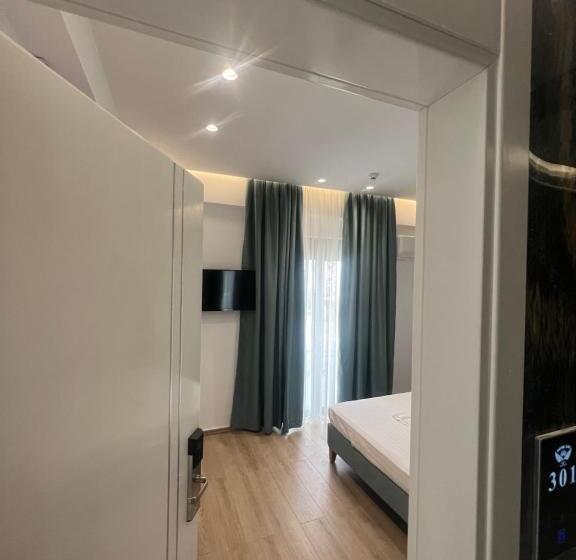 اتاق سوپریور با وان آب گرم, Ilio Boutique