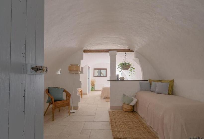 ویلای یک اتاق خوابه با استخر شنا, Masseria Mammella