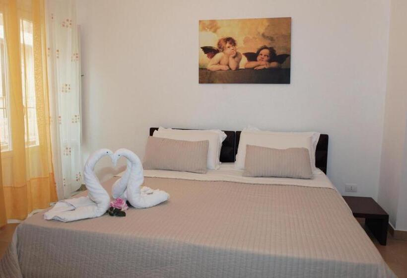 اتاق استاندارد چهار تخته, La Corte Di Ibla