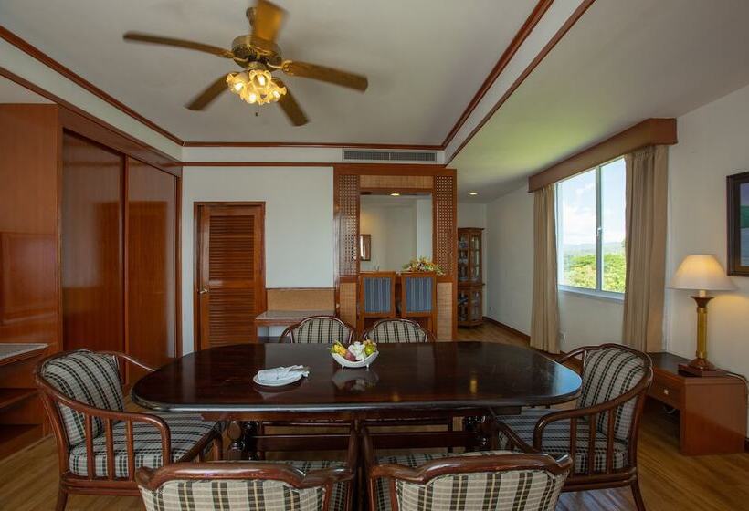 سوییت اجرایی, Centara Life Hotel Mae Sot