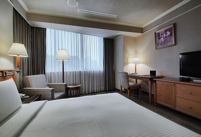 اتاق استاندارد, The Carlton Hotel Hsinchu