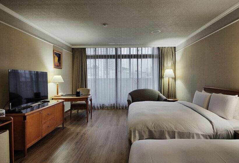 اتاق لوکس, The Carlton Hotel Hsinchu