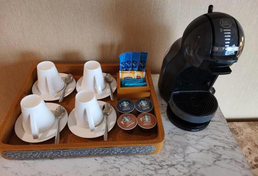 سوئیت با تخت بزرگ, Grand China Bangkok