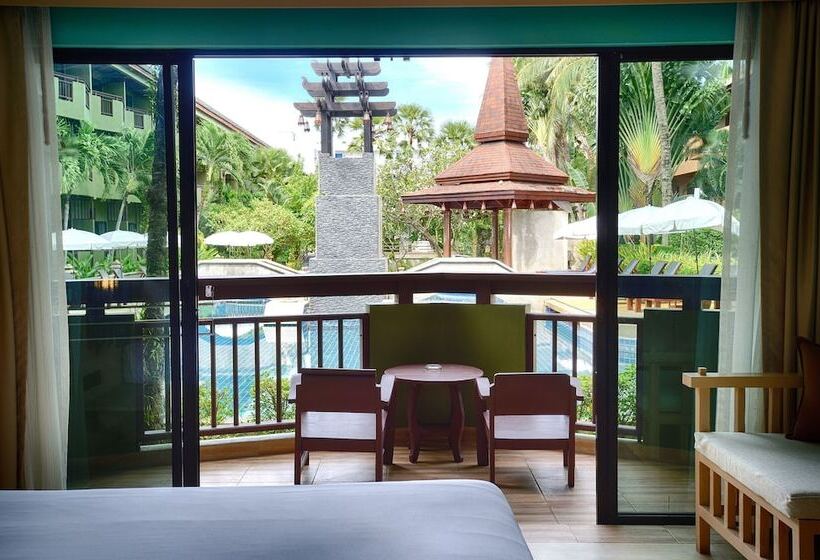 اتاق سوپریور با چشم‌انداز استخر, Phuket Island View Resort   Sha Extra Plus