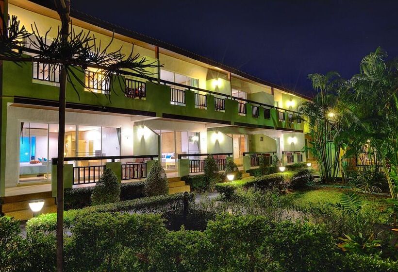 اتاق لوکس خانوادگی, Phuket Island View Resort   Sha Extra Plus