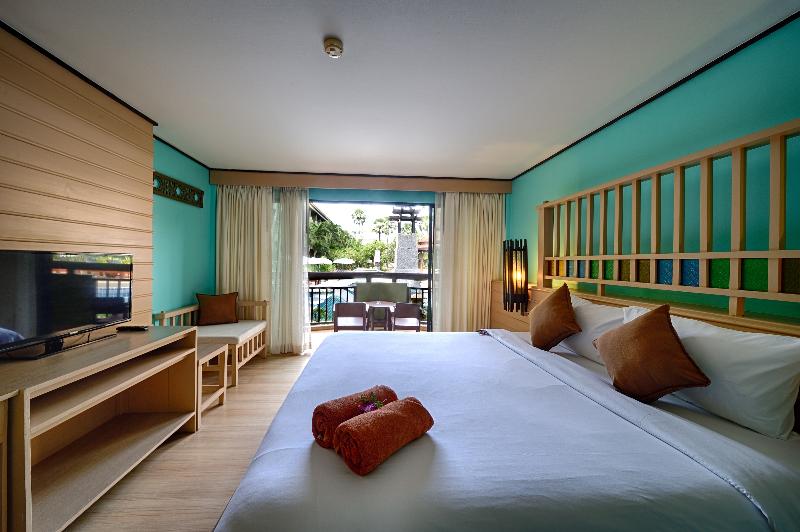 اتاق سوپریور با چشم‌انداز استخر, Phuket Island View Resort   Sha Extra Plus