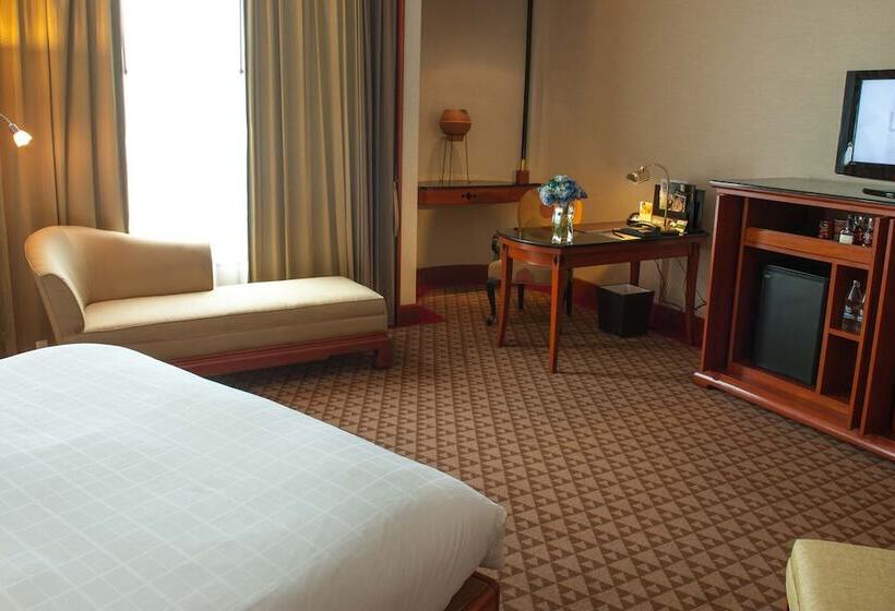 Superior Room, Pullman Khon Kaen Raja Orchid