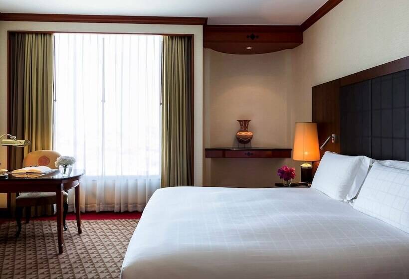 Quarto superior, Pullman Khon Kaen Raja Orchid