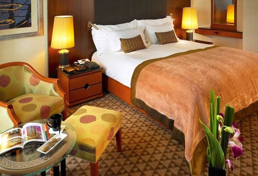 Quarto superior, Pullman Khon Kaen Raja Orchid