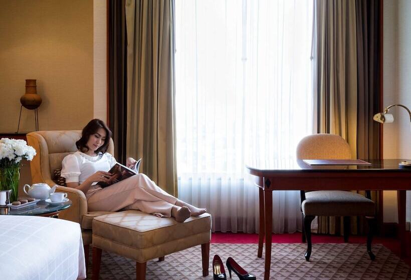 سوییت جونیور, Pullman Khon Kaen Raja Orchid