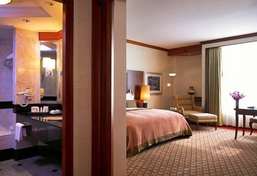 سوییت جونیور, Pullman Khon Kaen Raja Orchid