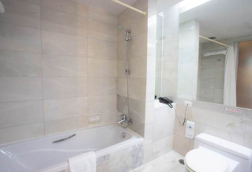 سوییت, The Royal Paradise Hotel & Spa   Sha Extra Plus