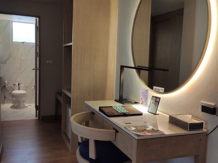 Mini Suite, The Royal Paradise Hotel & Spa   Sha Extra Plus