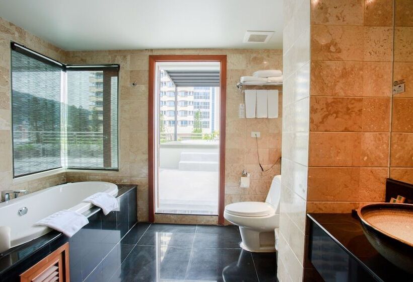 سوئیت رویال, The Royal Paradise Hotel & Spa   Sha Extra Plus