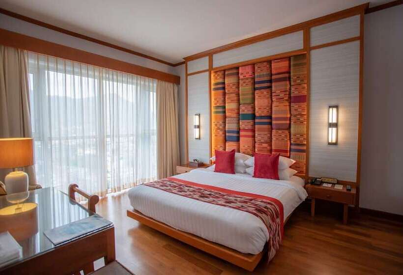 سوئیت مدیریتی 2 خوابه, The Royal Paradise Hotel & Spa   Sha Extra Plus