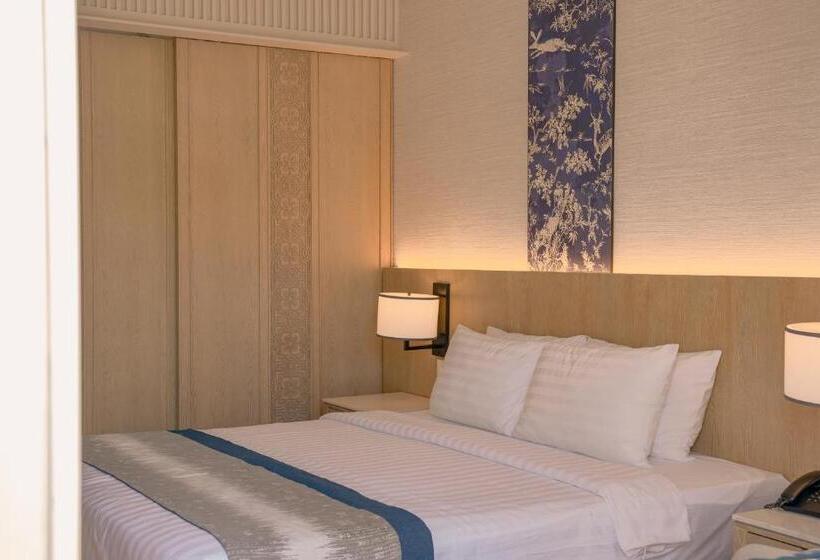 اتاق لوکس با چشم‌انداز دریا, The Royal Paradise Hotel & Spa   Sha Extra Plus
