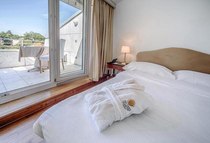 펜트하우스 스위트, Villa Sassa