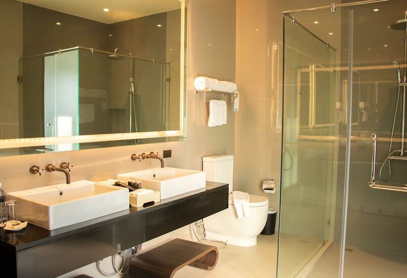 سوییت, Impiana Beach Front Resort Chaweng Noi, Koh Samui
