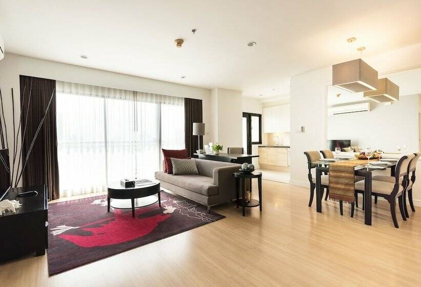 Deluxe Appartement met 2 Slaapkamers, Somerset Park Suanplu Bangkok