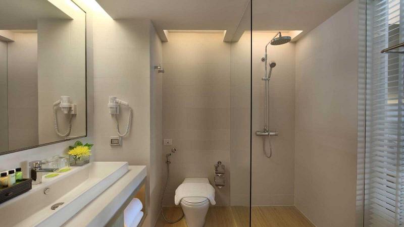 اتاق لوکس با چشم‌انداز دریا, Amari Phuket