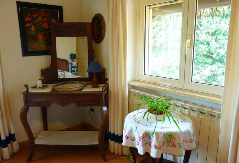 اتاق استاندارد سه نفره, Agriturismo San Lorenzo