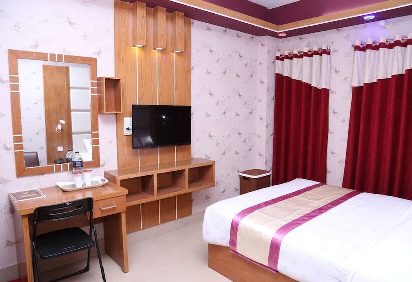 اتاق لوکس, Platinum Hotel Ltd