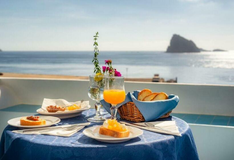 デラックスルーム, Eunymos   Trattoria Da Francesco Panarea
