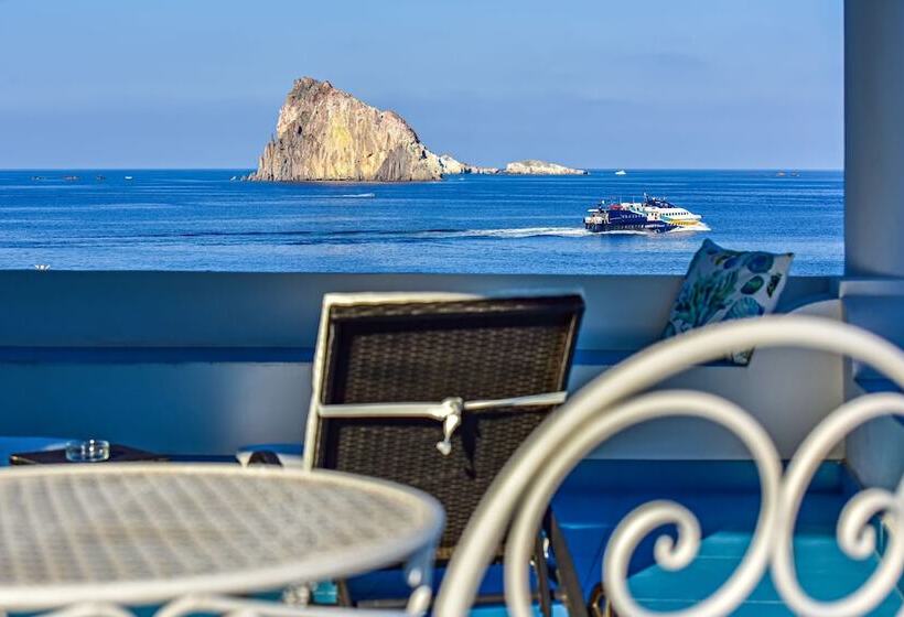 デラックスルーム, Eunymos   Trattoria Da Francesco Panarea