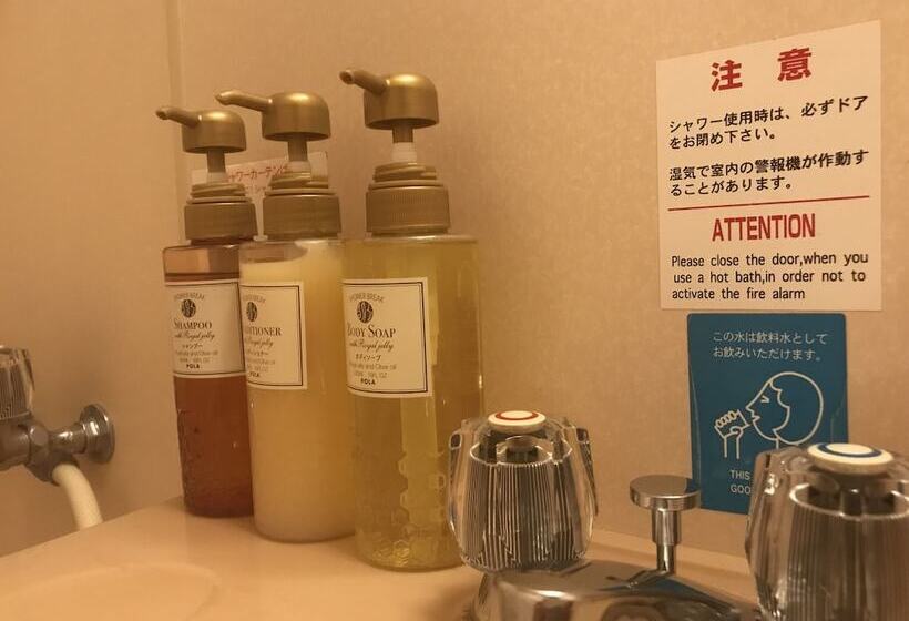 اتاق استاندارد یک نفره, First Stay Amagasaki