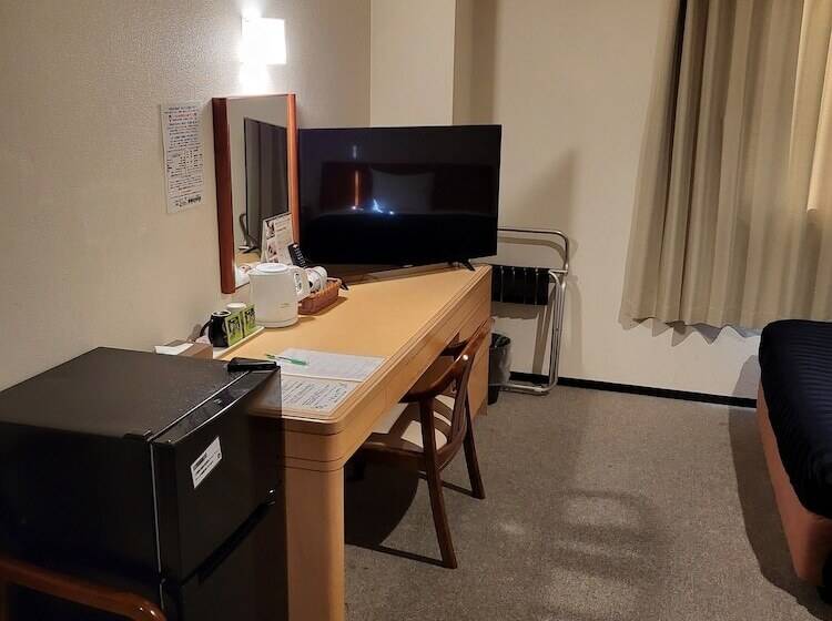 اتاق لوکس, First Stay Amagasaki