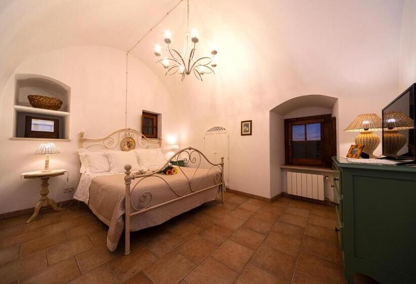 اتاق لوکس, Masseria Del Crocifisso