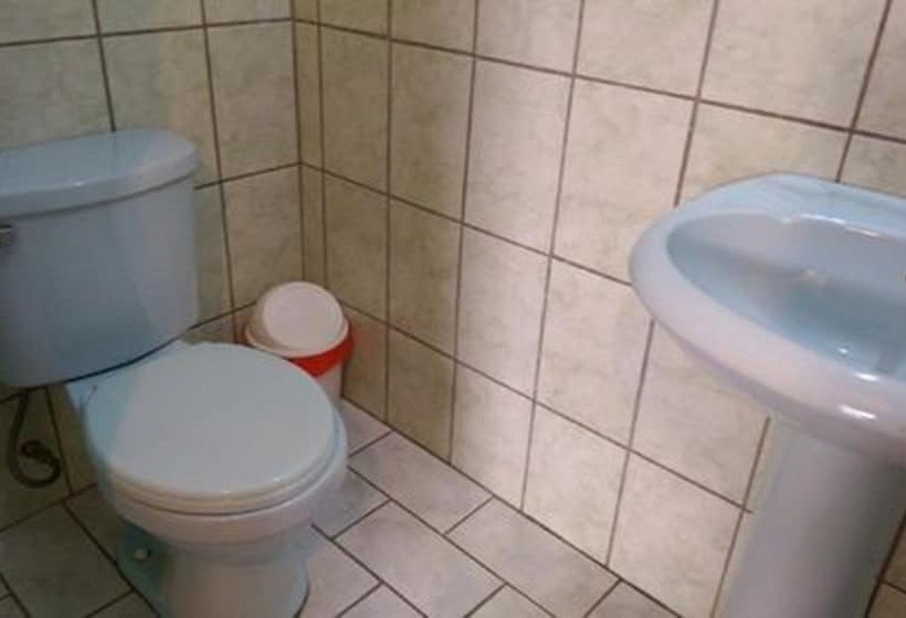 اتاق استاندارد با سرویس بهداشتی مشترک, H Suecia 2 B&b