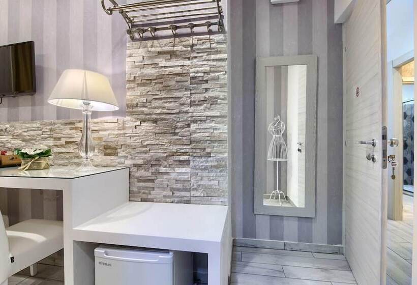 اتاق سوپریور, Relais Vatican Secret