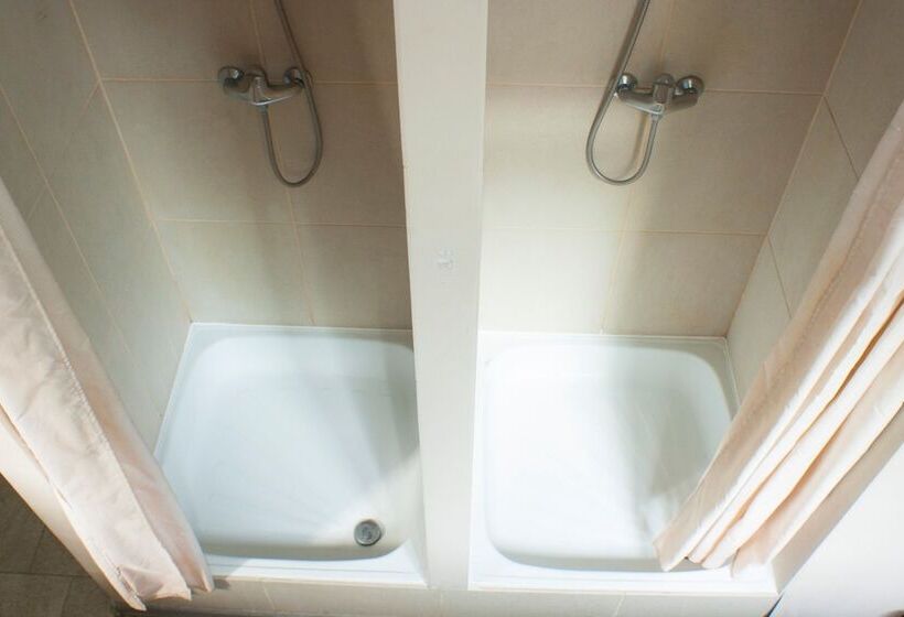 تختخواب در اتاق مشترک, Like Hostel Kaluga